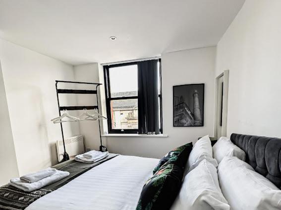 Mathew Street 1 Bed Apt Sleeps 6 ลิเวอร์พูล ภายนอก รูปภาพ