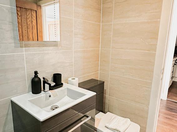 Mathew Street 1 Bed Apt Sleeps 6 ลิเวอร์พูล ภายนอก รูปภาพ